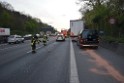 A 4 Rich Olpe vor Rodenkirchener Bruecke Heizoel LKW verliert Heizoel P05